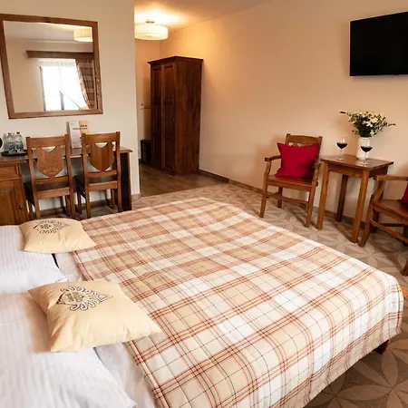 Zajazd Chyzne 2* Chyżne